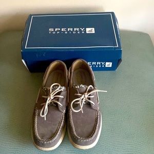 Womens sperry boat shoes